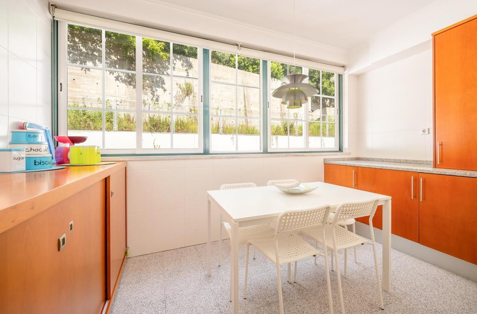 Guestready - Spacious Residence In Oeiras Barcarena Bagian luar foto
